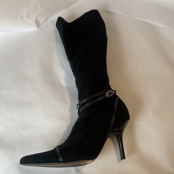 Donald J Pliner Collection Black Suede Boots with Delicate Buckle, Size 6 - Picture 5 of 9